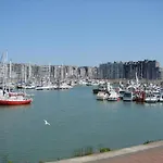 Seaview Appartment Tibo